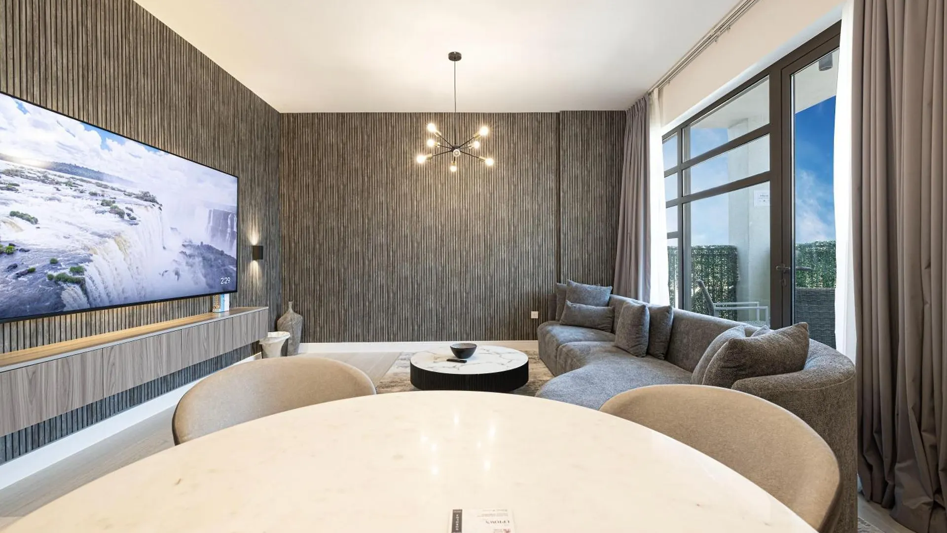 2 Bedroom Stone Nest By Bluecloud Holidays Sharjah 0*,